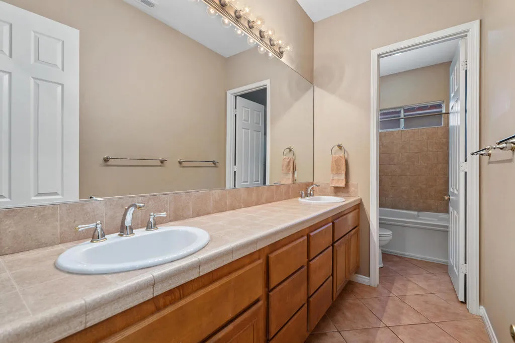 44865 Via Alondra, La Quinta, California 92253 home-pic-17